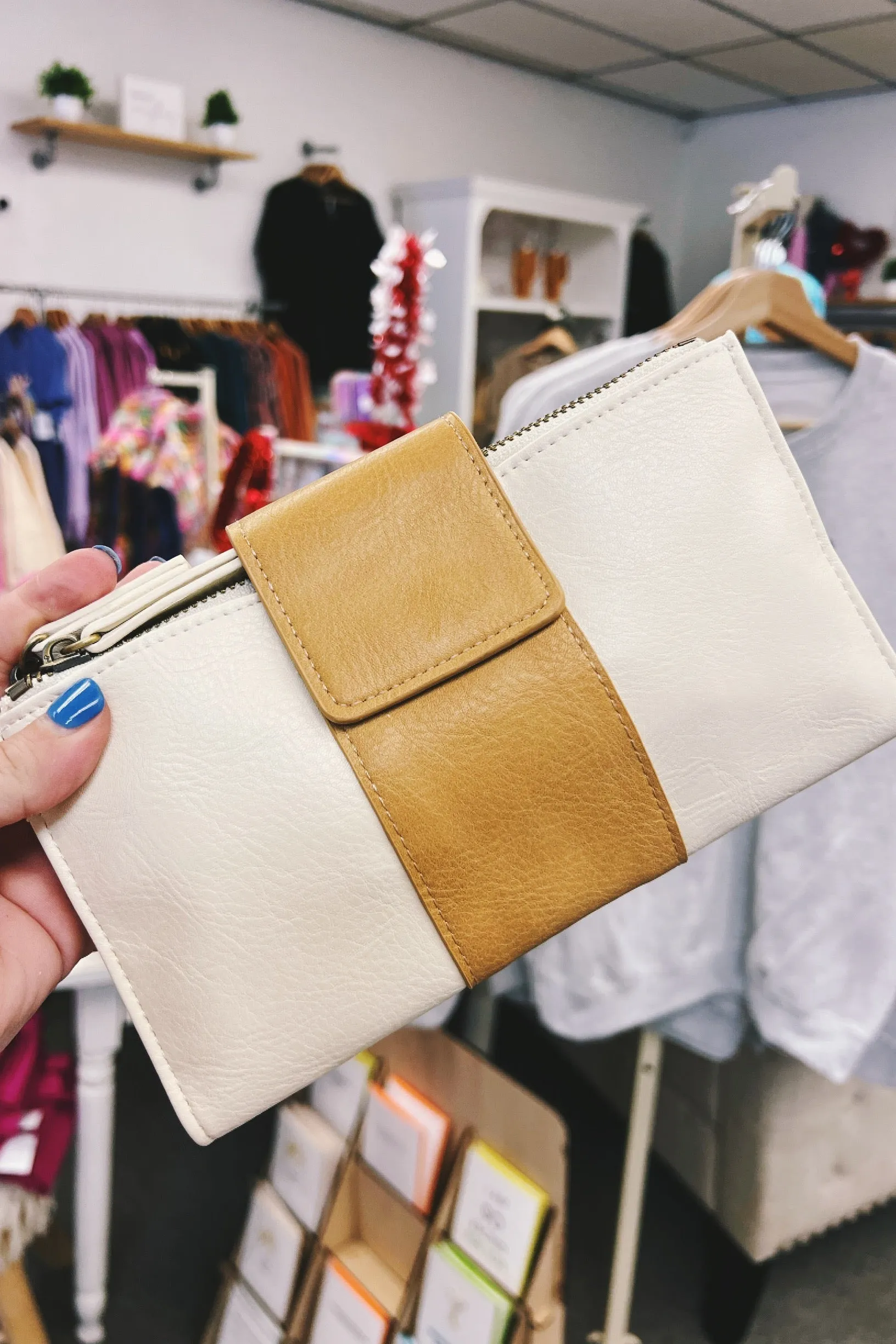 Camryn Wallet Crossbody