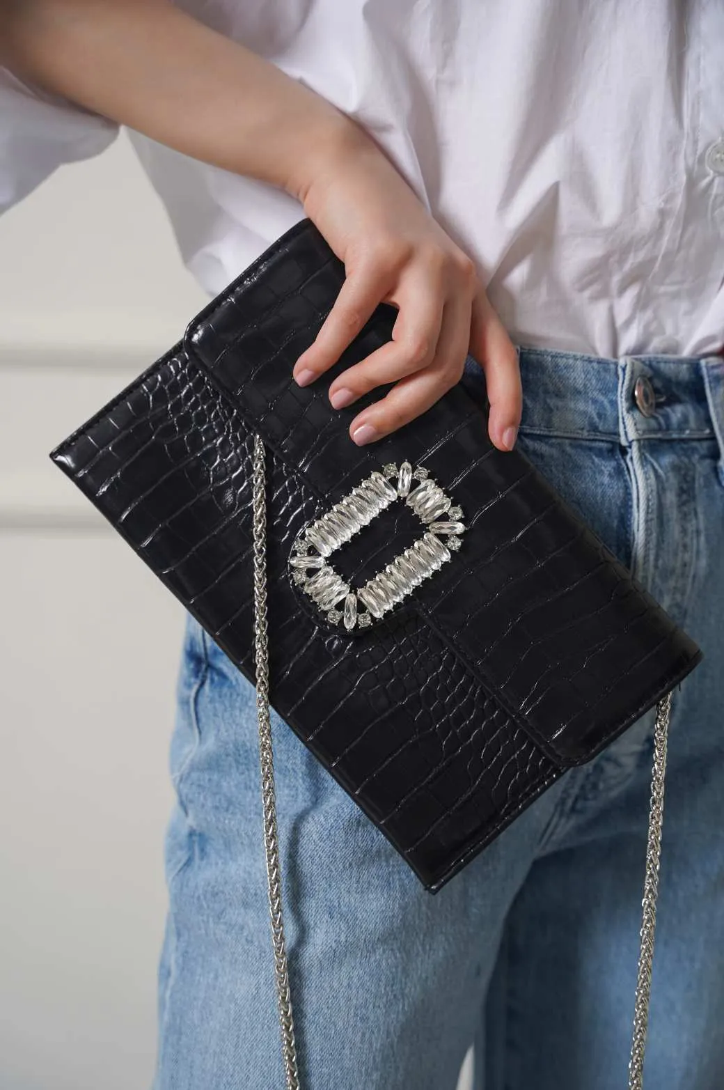 ELLIE CROSSBODY CLUTCH