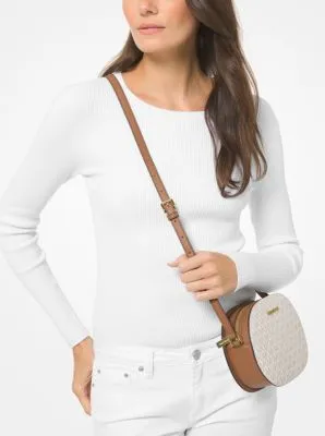 Jet Set Travel Medium Logo Crossbody Bag